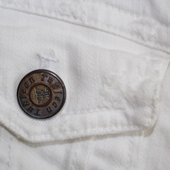 White jean jacket - Picture 2 of 5